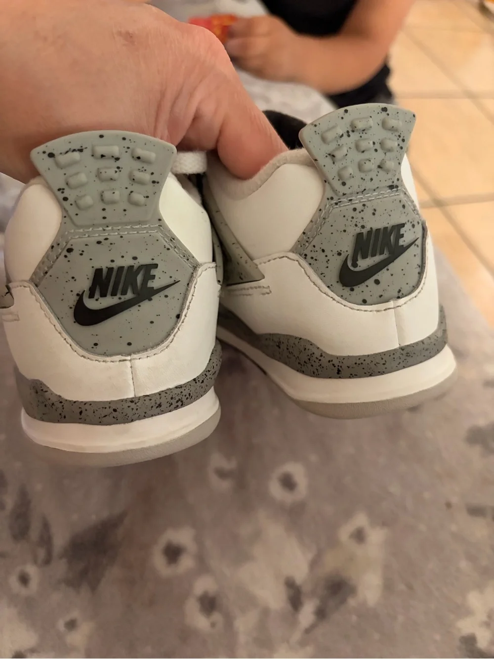 Nike iconic air